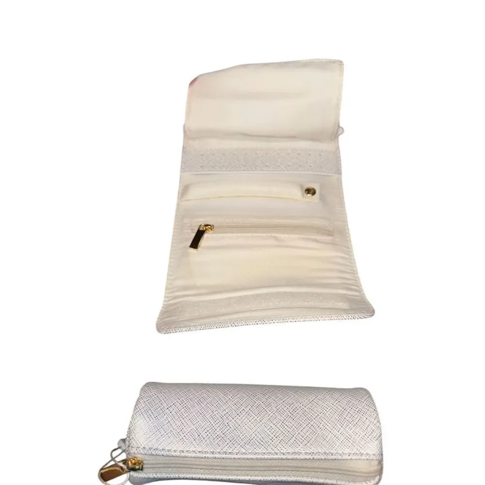 Mud Pie Gold Cream Faux Leather Jewelry Organizer Magnetic Closure